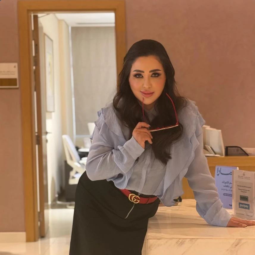 Dr Manar Al Azizi: Thread Lifting Star at Enfield Royal Clinic Khalifa City 2026–2027 — Enfield Royal Clinic Khalifa City